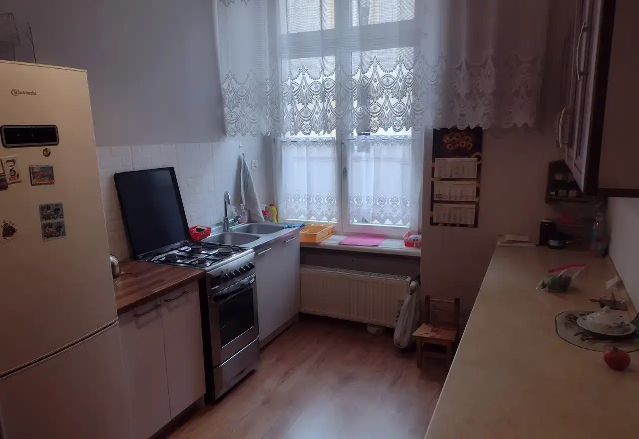 Pokój do wynajęcia dla spokojnego studenta we Wrocławiu, blisko PKP - zdjęcie 4