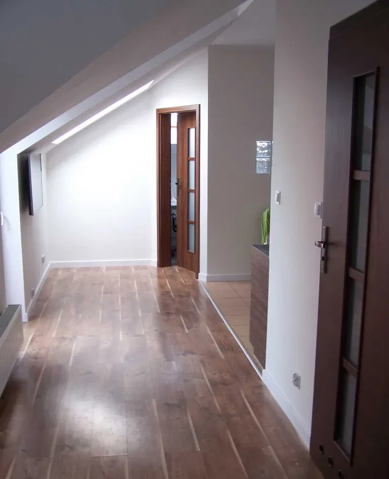 Pokój jednoosobowy z balkonem w centrum Suwałk - zdjęcie 4