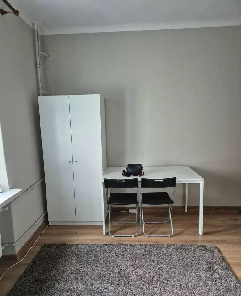 pokój 14m wolny od zaraz - zdjęcie 3