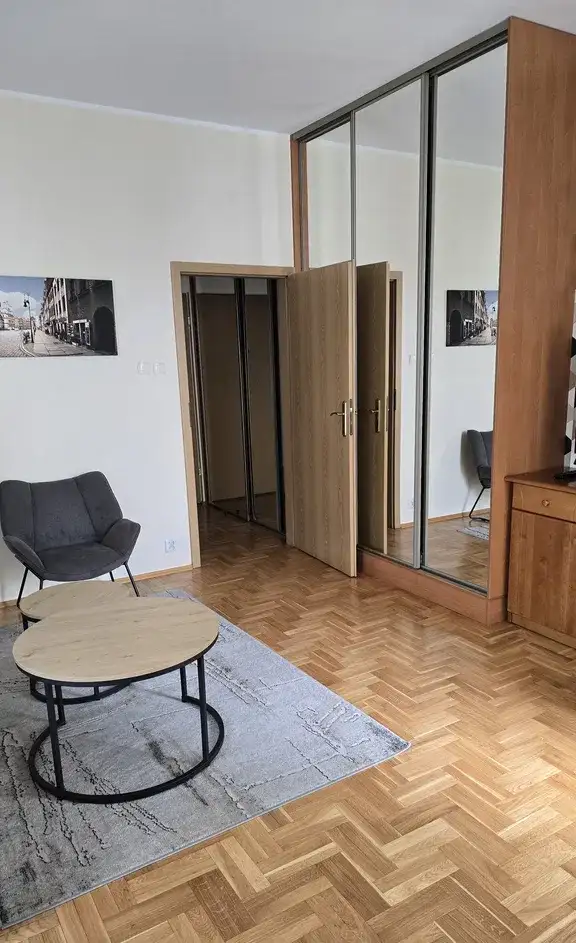 centrum Poznania kawalerka komfortowa - zdjęcie 8
