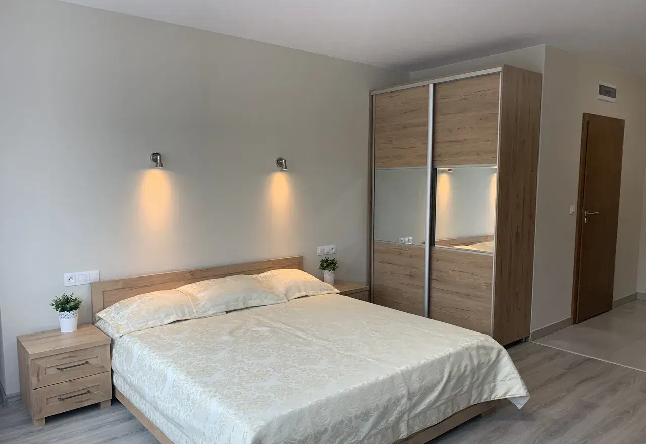 Duża ładna Kawalerka typu Studio 35 m2  od 15.06.2026 - zdjęcie 6