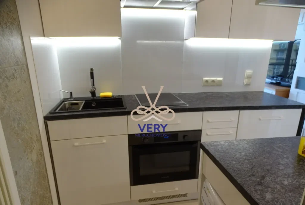 Luksusowy apartament 23m2 przy Metrze na Mokotowie - zdjęcie 9