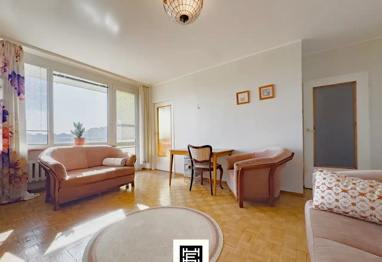 Słoneczne mieszkanie 3-pok pełen rozkład + balkon + komórka lokatorska - zdjęcie 2