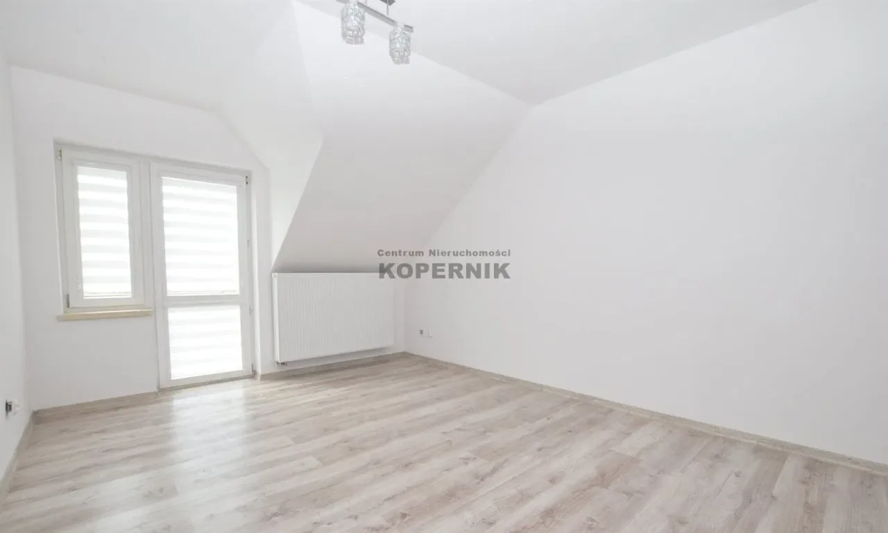 Dom po remoncie z ogrodem, 10 min od Torunia - zdjęcie 5