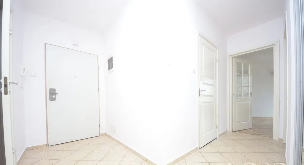 Pokój z panoramicznymi oknami przy Rondzie Radosława od 30.06 - zdjęcie 8