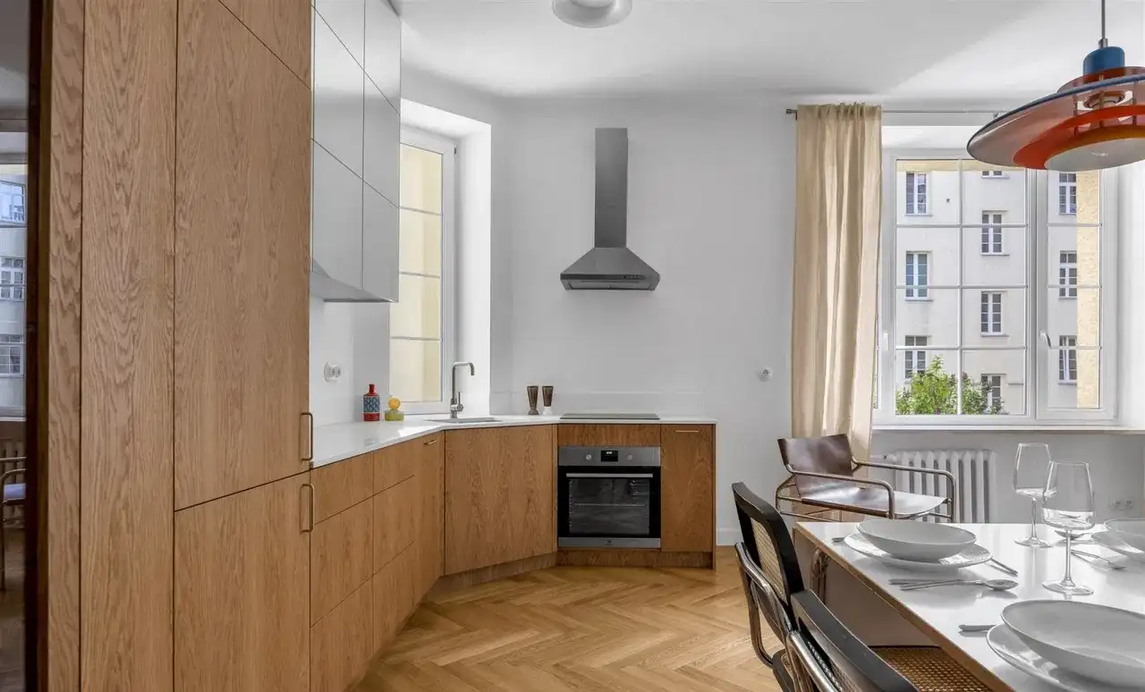 Apartament 91 m2 w kamienicy, z balkonem i klimatyzacją - zdjęcie 7