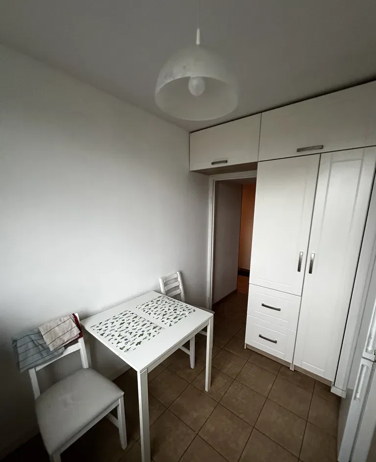 Pokój na wynajem w bloku, blisko centrum Wrocławia ul Kłodnicka/Kwiska - zdjęcie 2