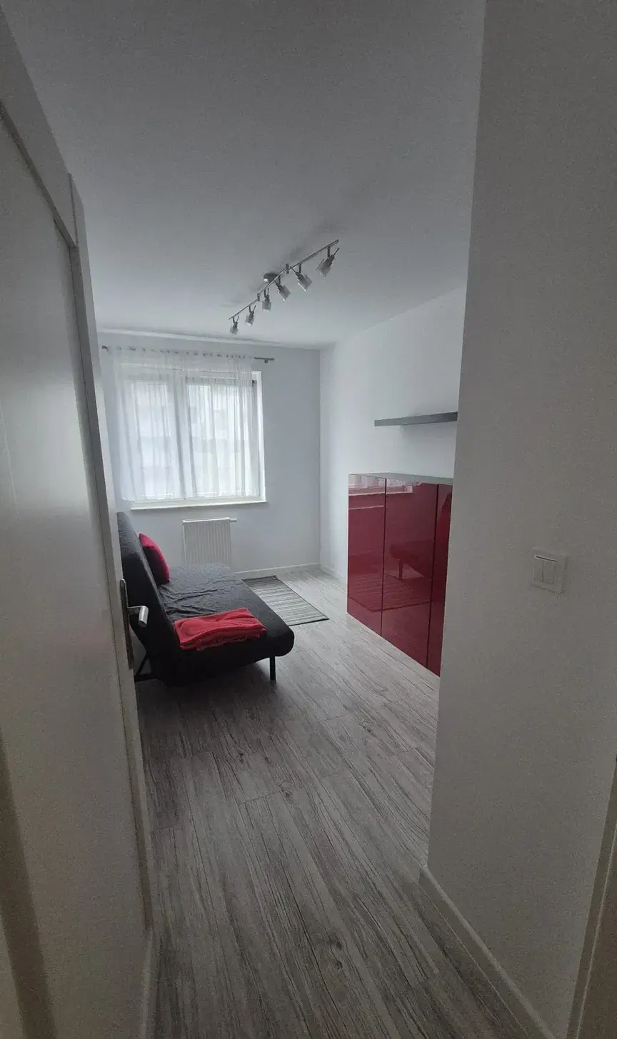 3-pokojowe mieszkanie z balkonem i podziemnym miejscem parkingowym - zdjęcie 9