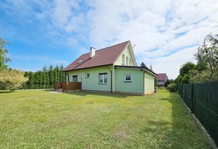 Komfortowy dom wolnostojący z ogrodem – Długołęka, ul. Jodłowa - zdjęcie 9