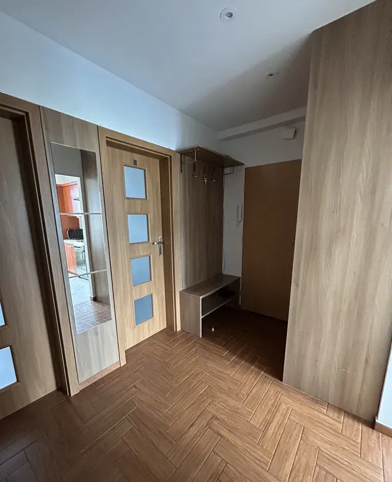 Do wynajęcia duży pokój dwuosobowy w mieszkaniu 3-pokojowym! - zdjęcie 5