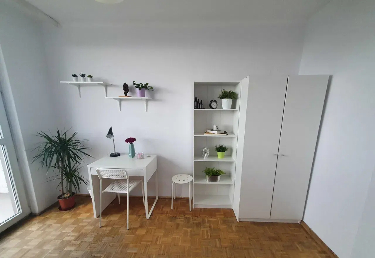 Wynajmę pokój 1-osobowy z balkonem na Bielanach - zdjęcie 2