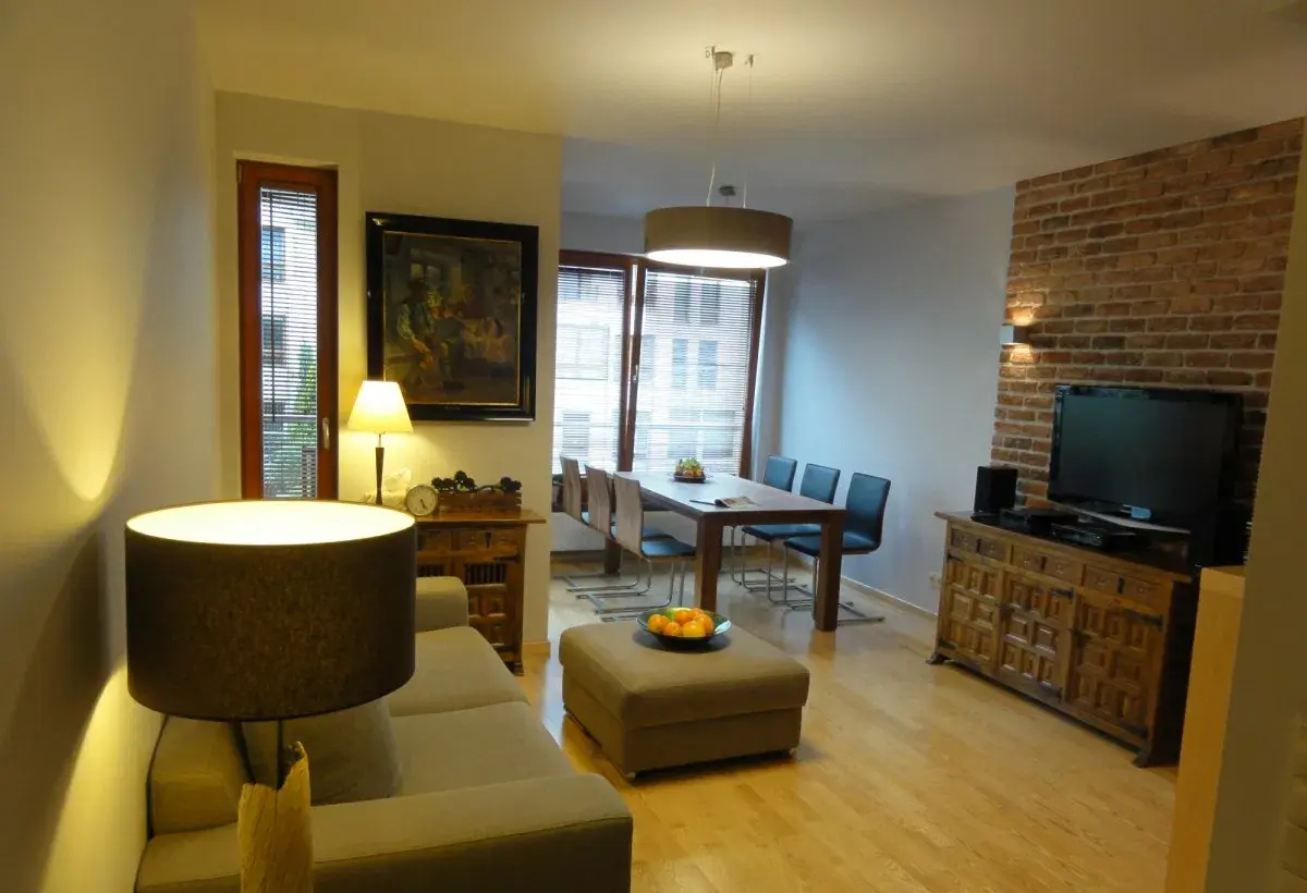 Apartament w apartamentowcu na Starym Mokotowie - zdjęcie 6