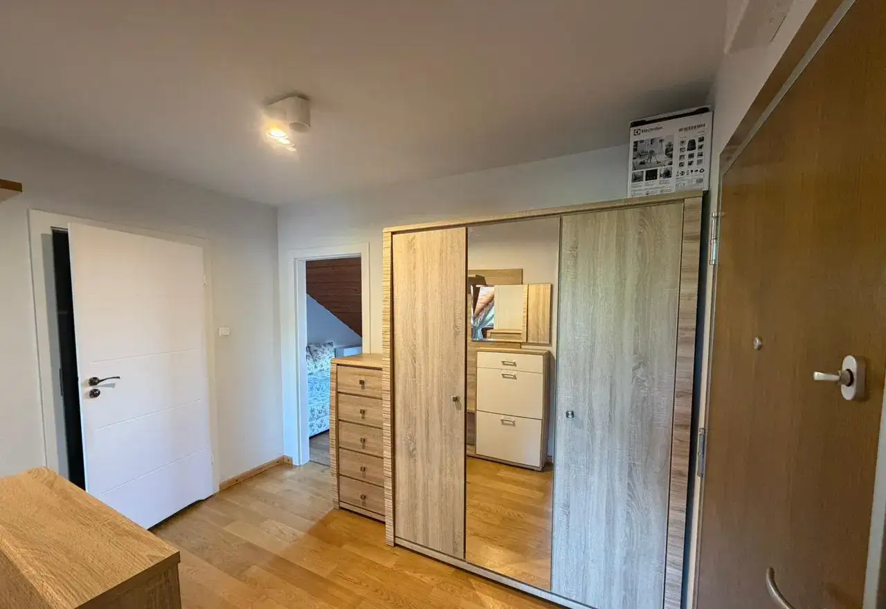 Komfortowe mieszkanie 52 m² z 2 miejscami parkingowymi - zdjęcie 5