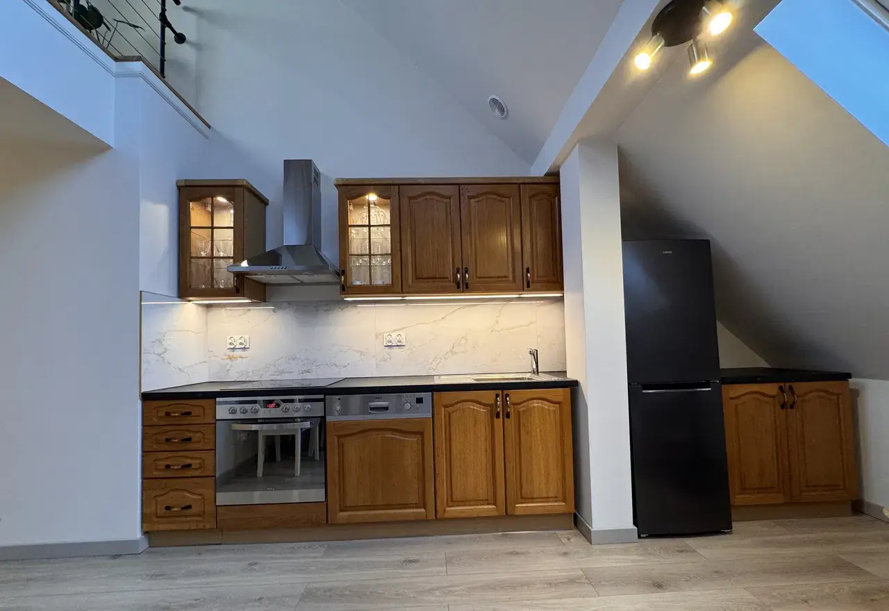 Nowy Loft 2-poziomowy – 3 pokoje z Antresolą-60 m2 –do wynajęcia - zdjęcie 4