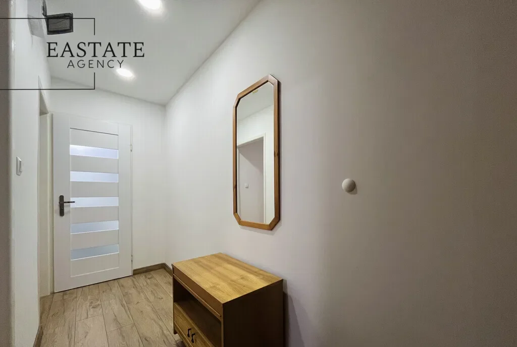 2-pokojowe | metro | balkon | parking - zdjęcie 9