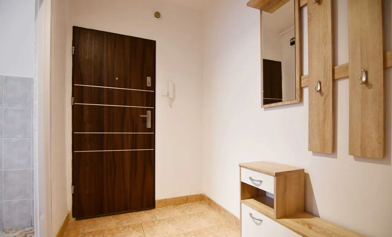 Od 01.08 -> 2 pokoje 53 m2 Nowe Miasto ul. Pelczara - zdjęcie 8