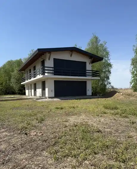 Dom nad Jeziorem L. brzegowa W trakcie remontu Wynajmę długoterminowo - zdjęcie 2