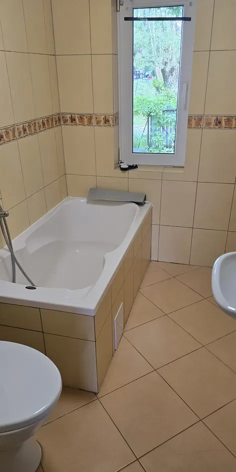 Wieliczka- Trąbki połowa domu 40m2  . - zdjęcie 8