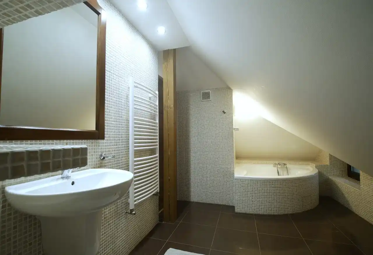 Apartament dwupoziomowy 108m2 w zielonej okolicy niedaleko ISK Kraków - zdjęcie 7