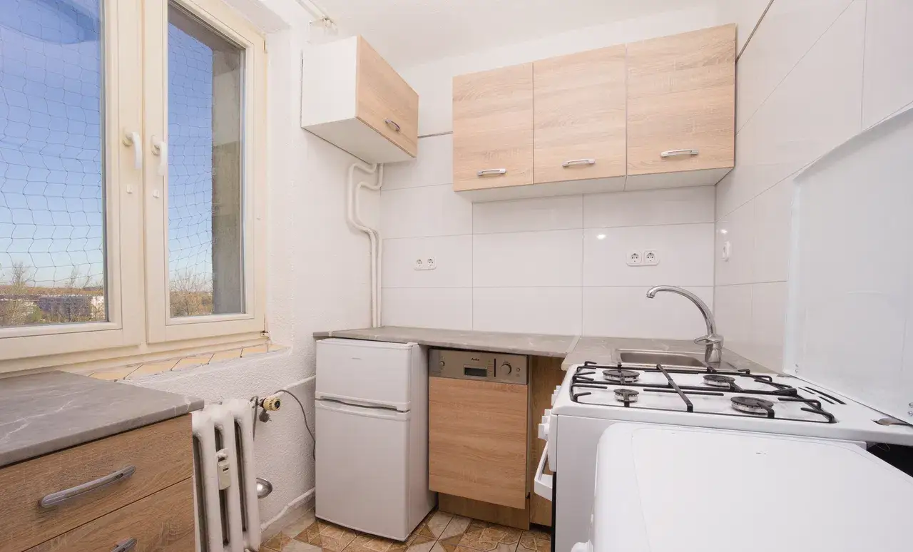 2 pokoje, ciepła woda z sieci, balkon - zdjęcie 7