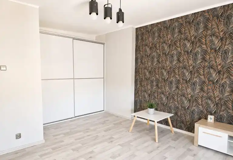 Przytulna kawalerka do wynajęcia – Bytom, Centrum, al. Legionów