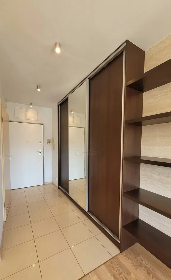 DEBOWE TARASY - 2 Pokoje / M. Postojowe / Piwnica / Ładny Balkon - zdjęcie 9
