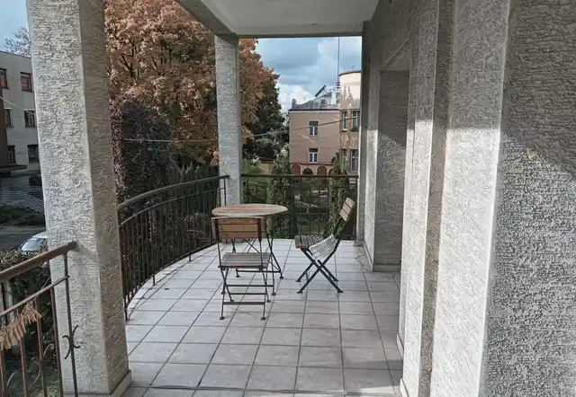 Duży pokój z balkonem w centrum Kielc - zdjęcie 5