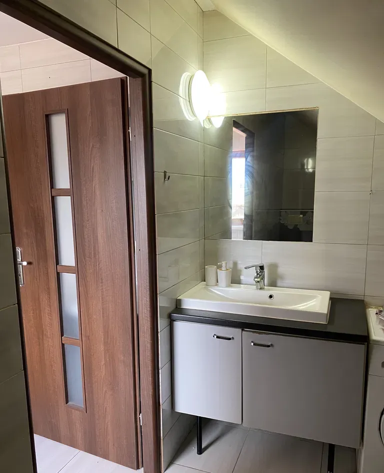 Mieszkanie 64 m² DO WYNAJĘCIA – jasne, wyposażone, spokojna okolica - zdjęcie 8