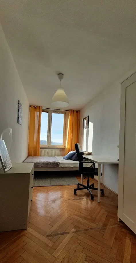 2 pokojowe mieszkanie z balkonem na Retkinii (Łódź) - zdjęcie 4
