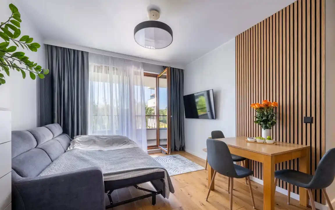 Nowoczesny trzypokojowy apartament przy Metrze Daszyńskiego - zdjęcie 10