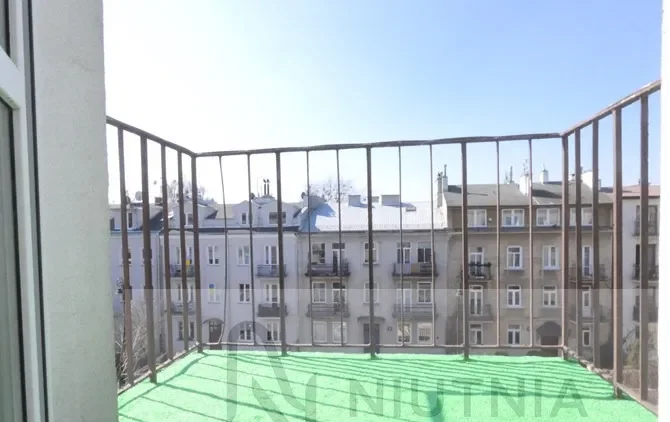 2 pokoje na Starym Mokotowie niedaleko metra - zdjęcie 8