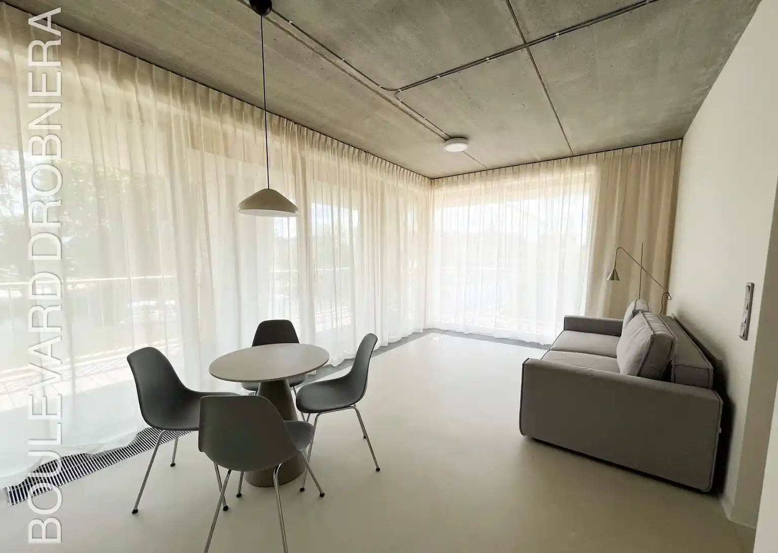 Apartament z widokiem na Odrę i Uniwersytet Wrocławski | Drobnera - zdjęcie 4