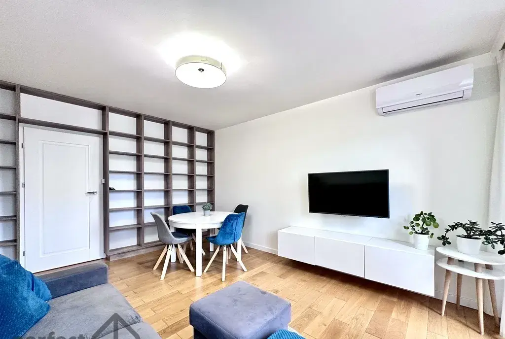ul. M. Hłaski _ 2 pok _ balkon _ klimatyzacja - zdjęcie 4
