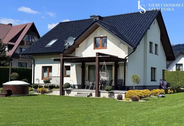 Dom do wynajęcia w wysokim standardzie z pięknym ogrodem - zdjęcie 3