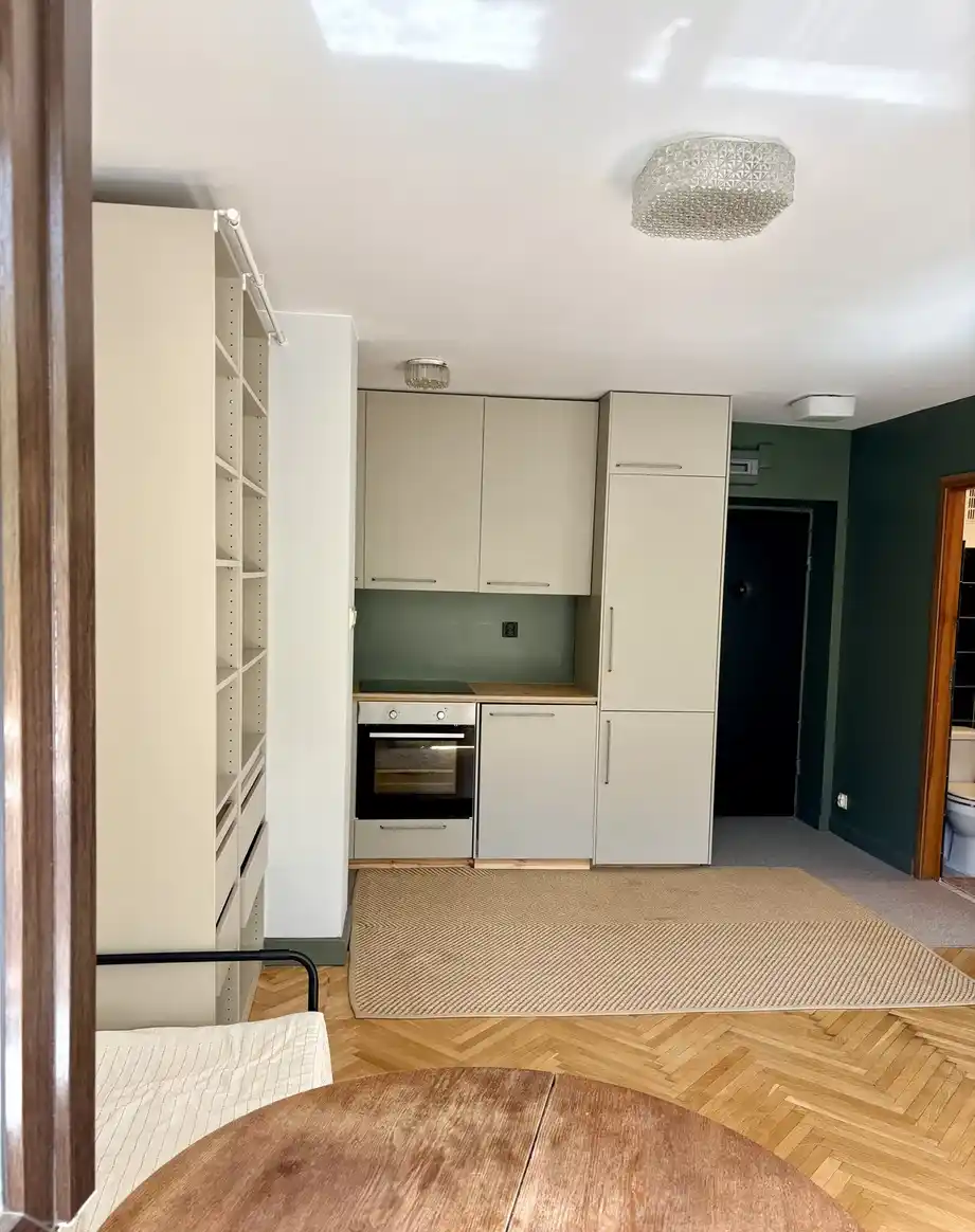 Matejki 4, obok Sejmu i Senatu RP, cicha kawalerka-studio 30 m2 PL/ENG - zdjęcie 6