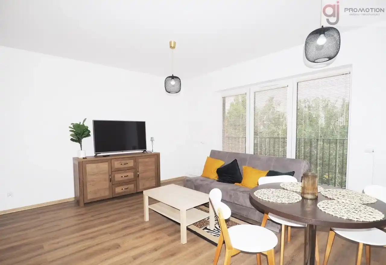 3-pok. 60 m2, 6 piętro, Pomorska 183 - zdjęcie 2