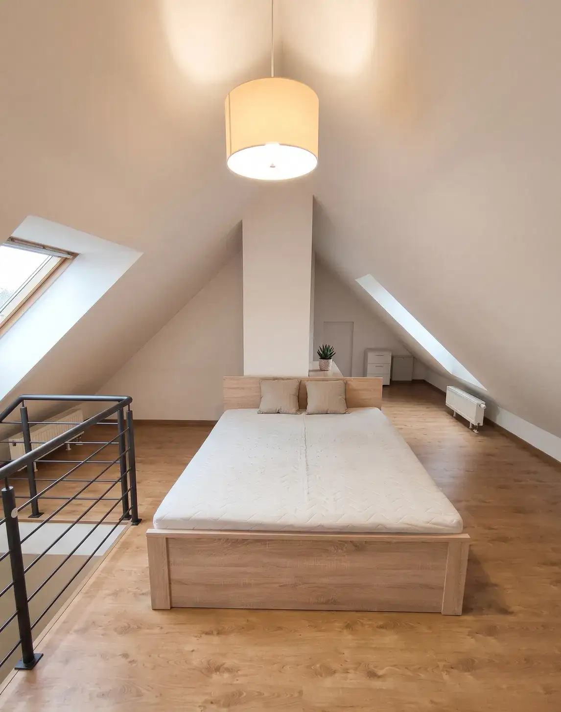 Dwupoziomowe mieszkanie | osobna kuchnia | duży balkon | garaż. - zdjęcie 8