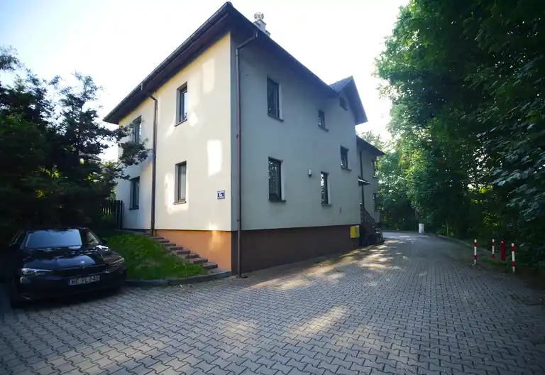 Apartament dwupoziomowy 108m2 w zielonej okolicy niedaleko ISK Kraków - zdjęcie 8