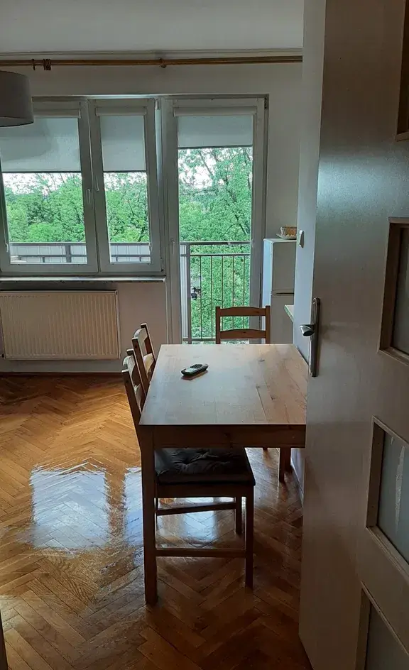 Kawalerka po remoncie,  15 min. do Centrum - zdjęcie 10