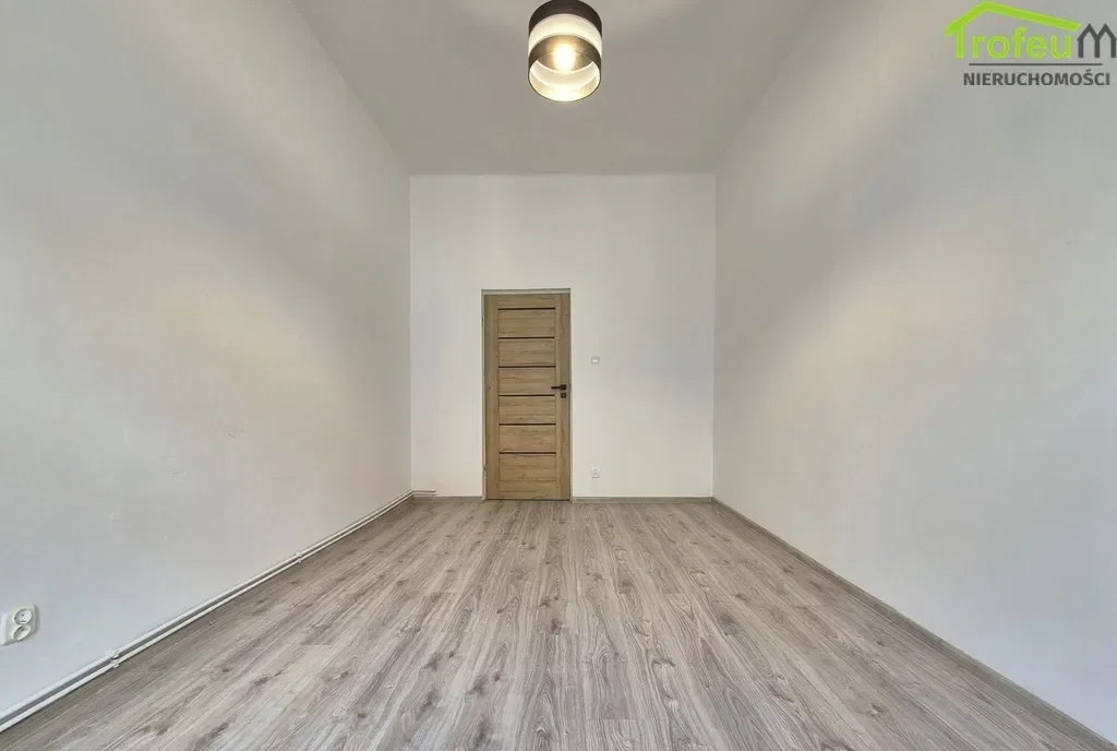 Mieszkanie 63 m2 w kamienicy, centrum miasta - zdjęcie 5
