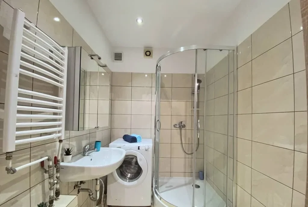 Pokój z balkonem w samym Centrum, Emilii Plater, pok nr 3 - zdjęcie 7
