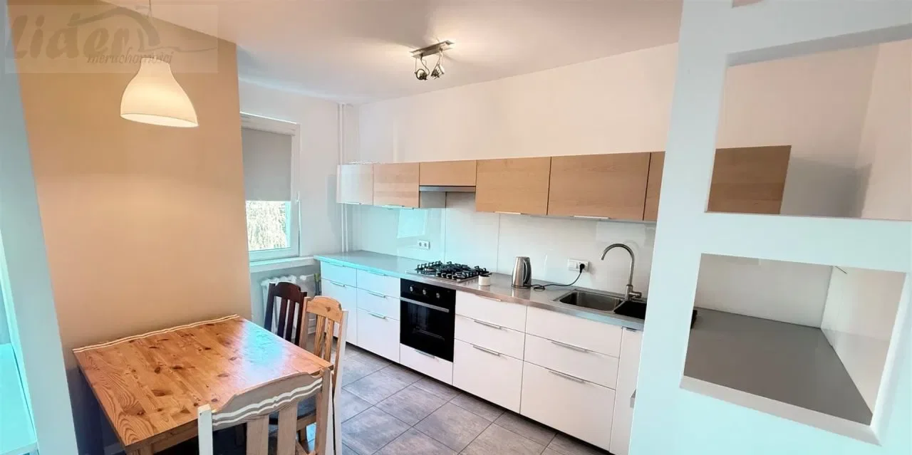 M-2 z wydzieloną sypialnią , balkon loggia