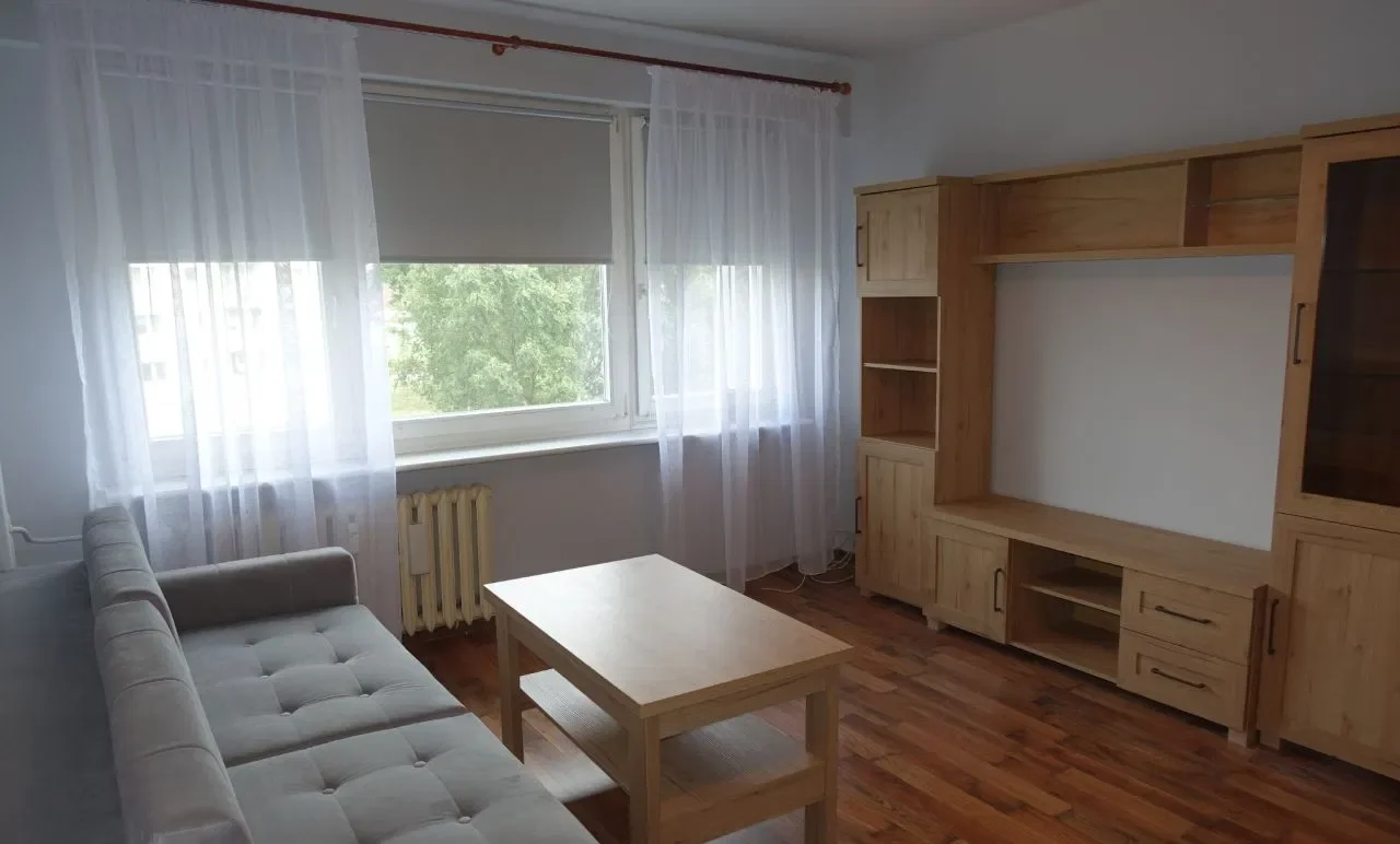 Dwa pokoje os. lecha - zdjęcie 3