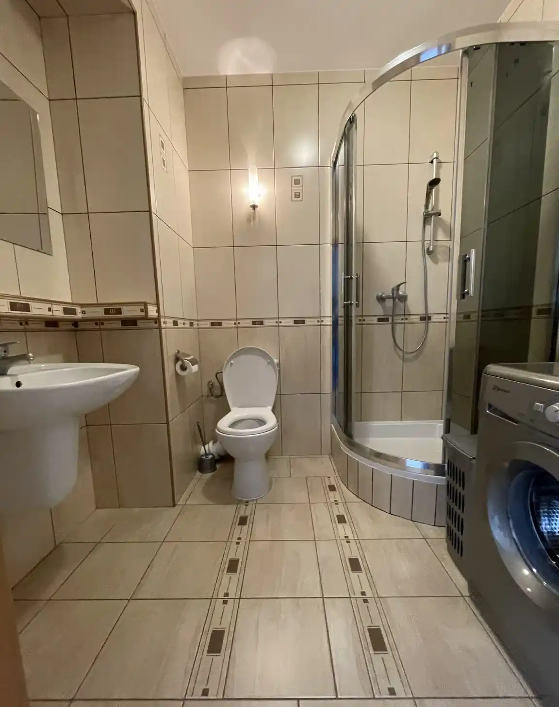 Kawalerka 32 m² z balkonem w Poznaniu (Grunwald) - zdjęcie 5
