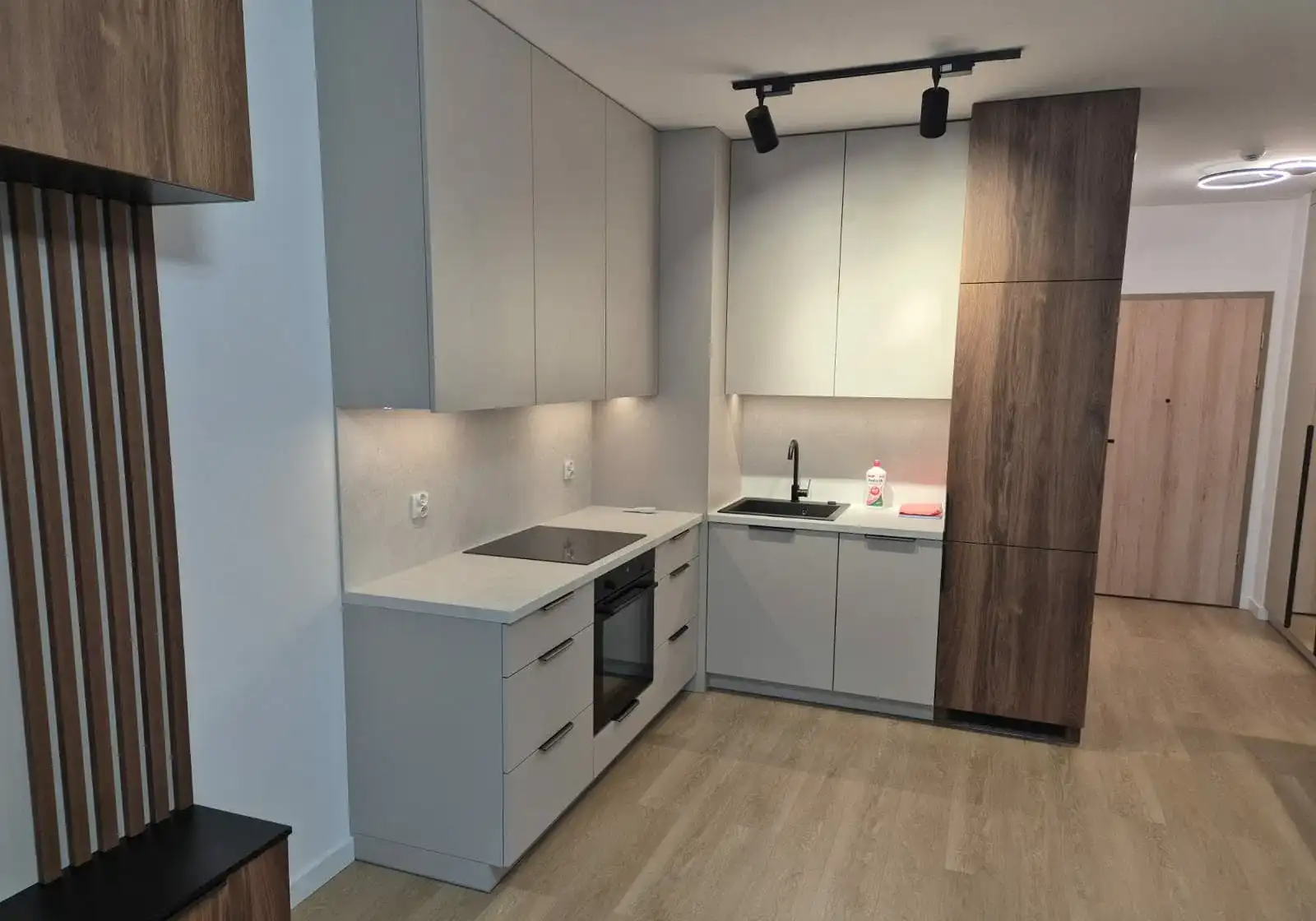 Do wynajęcia 1 pok. 30 m/2 na Zabłociu w Centrum Krakowa. 2700 zł. - zdjęcie 7