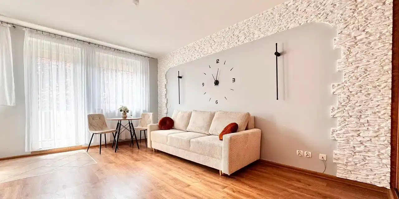 1 pokój | 30 m2 | 1 piętro | blok | cegła | plastikowe okna | miejskie ogrzewanie | 1590 zł + czynsz 600 zł + prąd 150 zł - zdjęcie 3