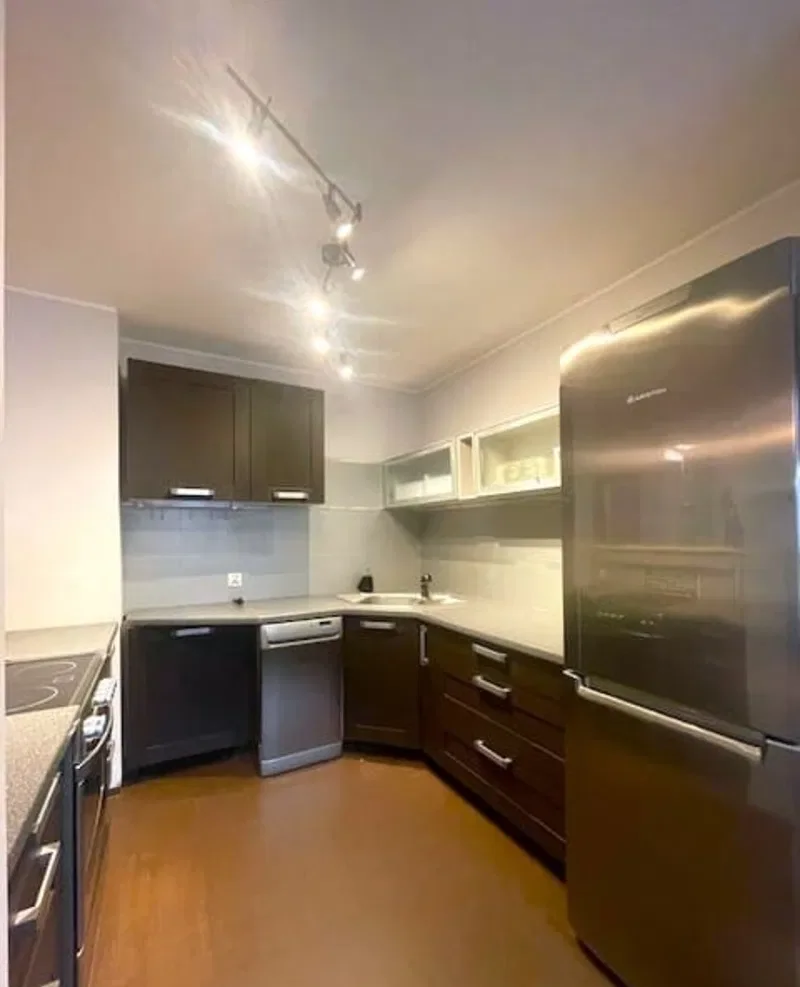 Mieszkanie na wynajem – 3 pokoje| Balkon | Garaż | Zamknięte osiedle - zdjęcie 2