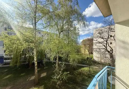 3 pokojowe mieszkanie z balkonem po remoncie - zdjęcie 8