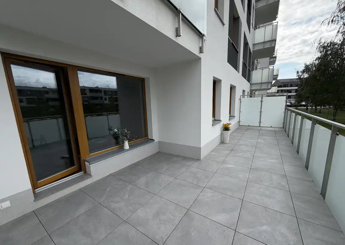 Nowe mieszkanie 48m2 Józefosław - garaż, taras, ogród 120 m2 - zdjęcie 8