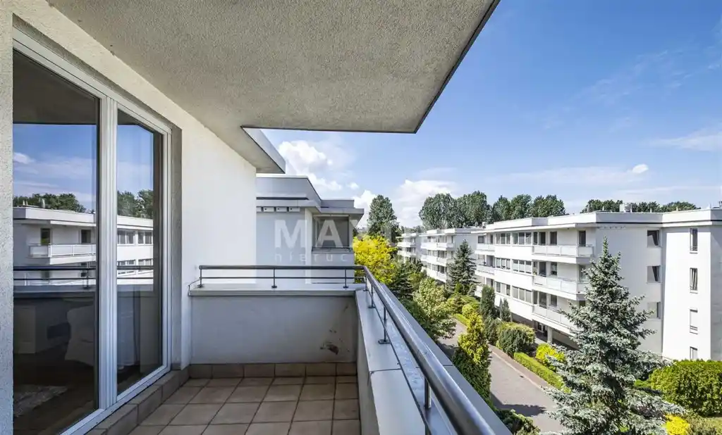 Apartament na osiedlu Park Wilanowski - zdjęcie 6